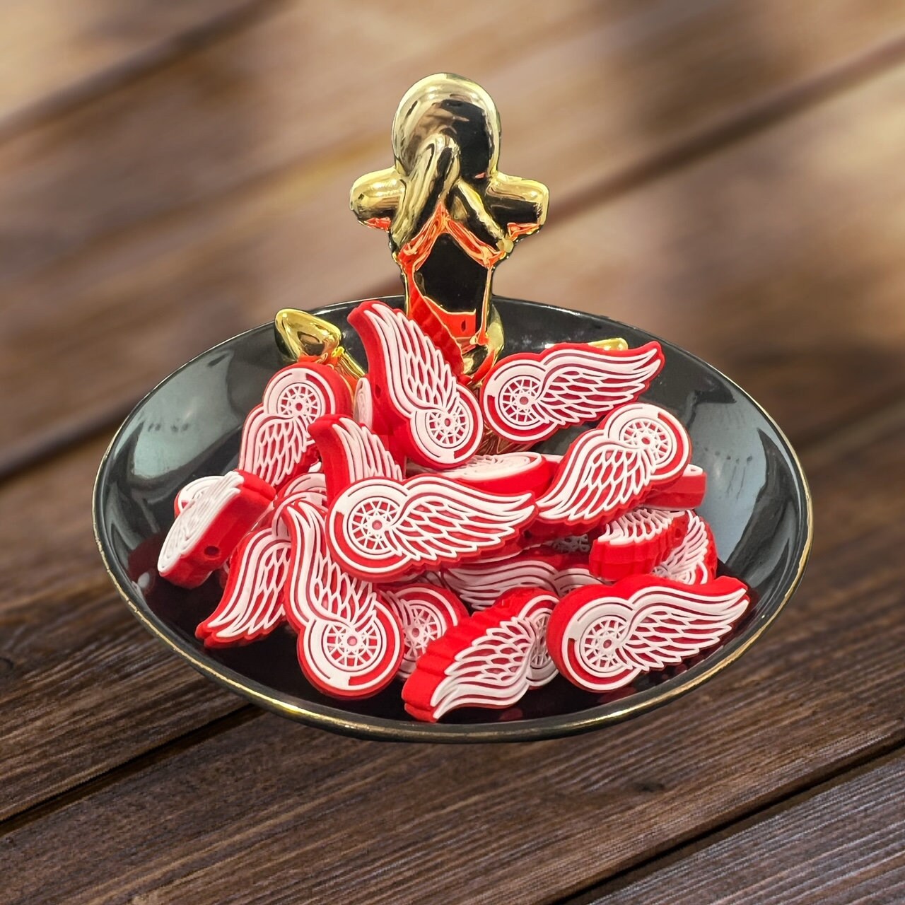 SPORT Silicone Focal, Atlantic Hockey Team Focal Bead, Beaded Pens, Red Wings Hockey Focal Bead